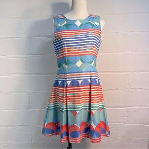 Taylor retro fit box pleat dress, size 10 graphic print, sleeveless